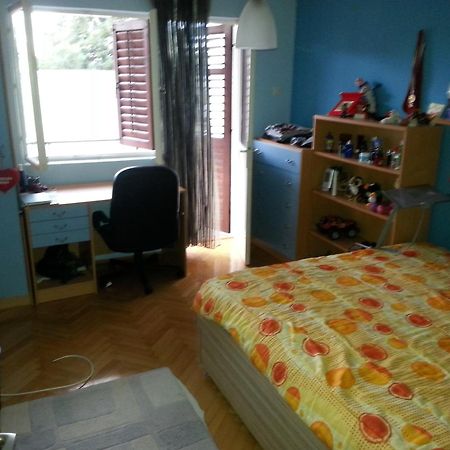 Apartments Stevo Nikocevic بار الغرفة الصورة