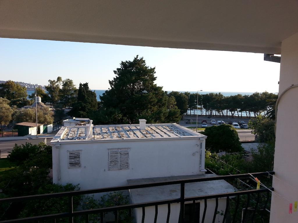 Apartments Stevo Nikocevic بار الغرفة الصورة