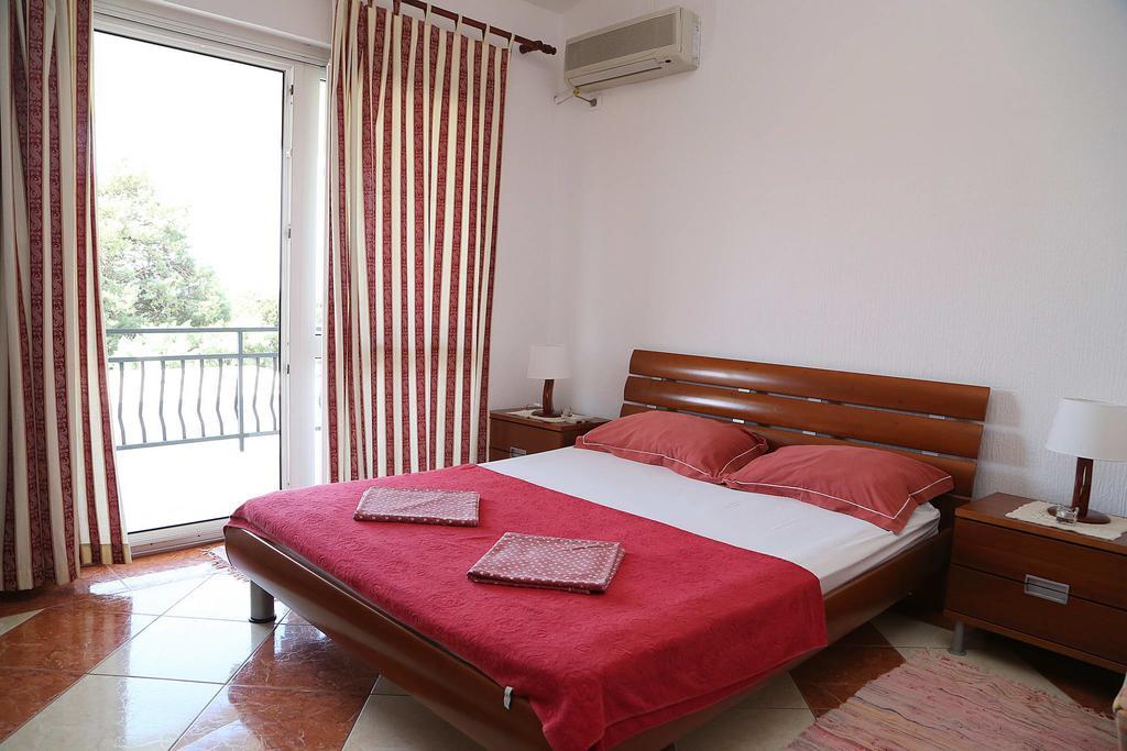 Apartments Stevo Nikocevic بار المظهر الخارجي الصورة