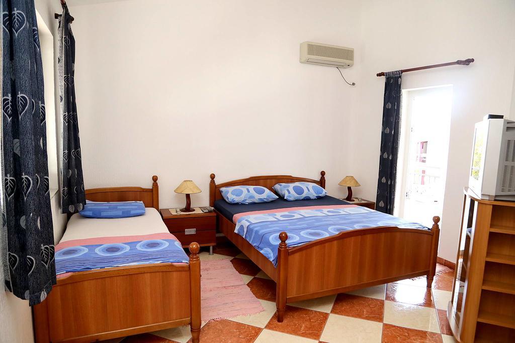 Apartments Stevo Nikocevic بار المظهر الخارجي الصورة