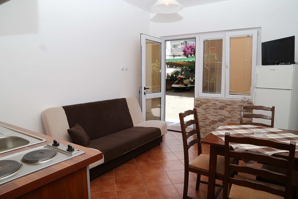 Apartments Stevo Nikocevic بار المظهر الخارجي الصورة