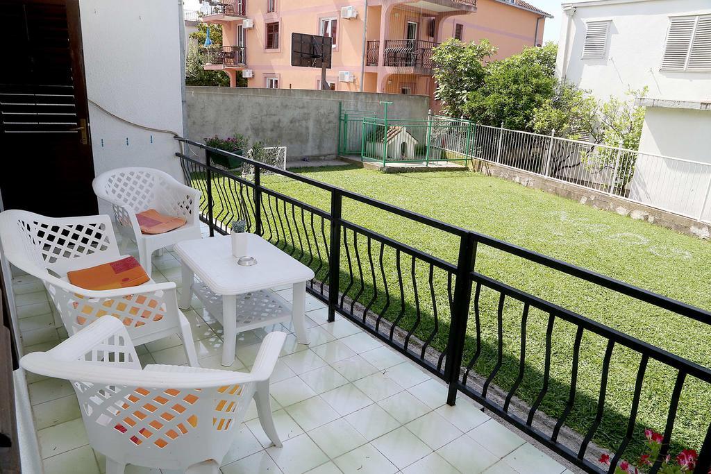 Apartments Stevo Nikocevic بار المظهر الخارجي الصورة