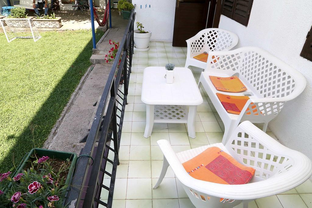 Apartments Stevo Nikocevic بار المظهر الخارجي الصورة