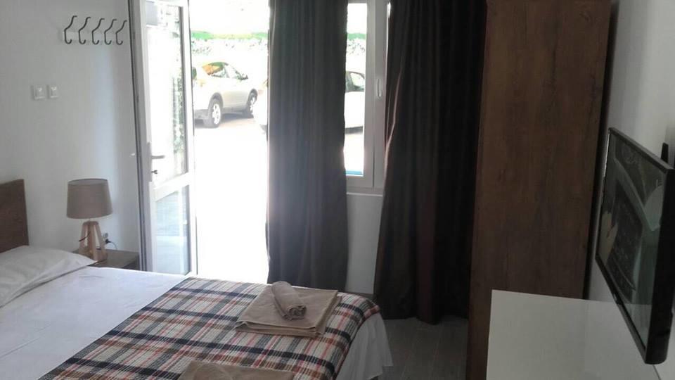 Apartments Stevo Nikocevic بار المظهر الخارجي الصورة
