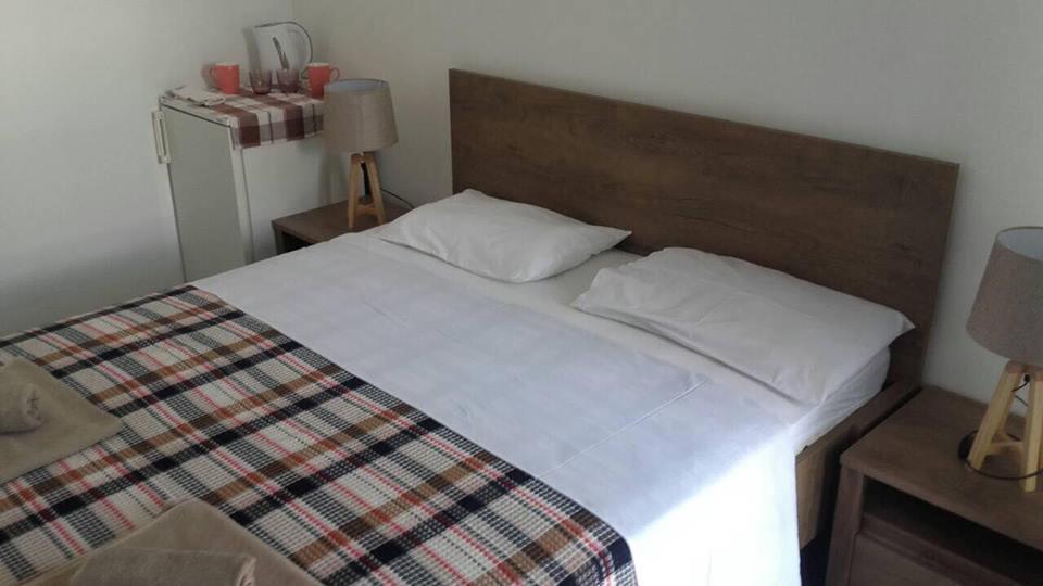 Apartments Stevo Nikocevic بار المظهر الخارجي الصورة